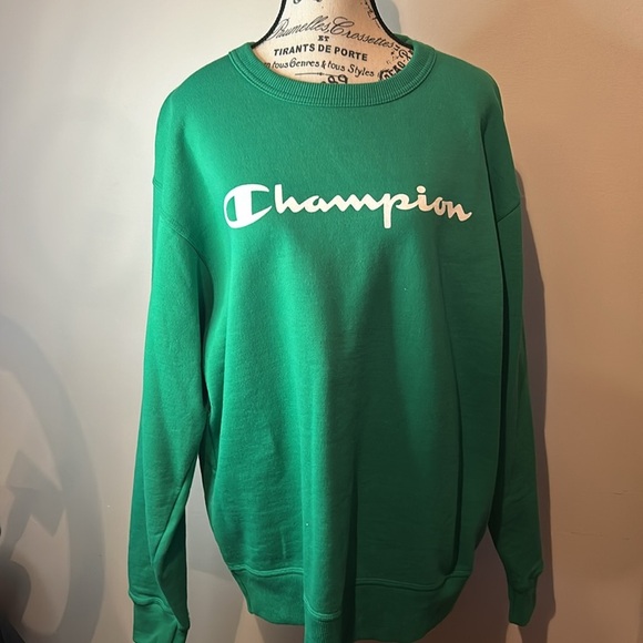 NWOT Green champion crew neck - Picture 1 of 6